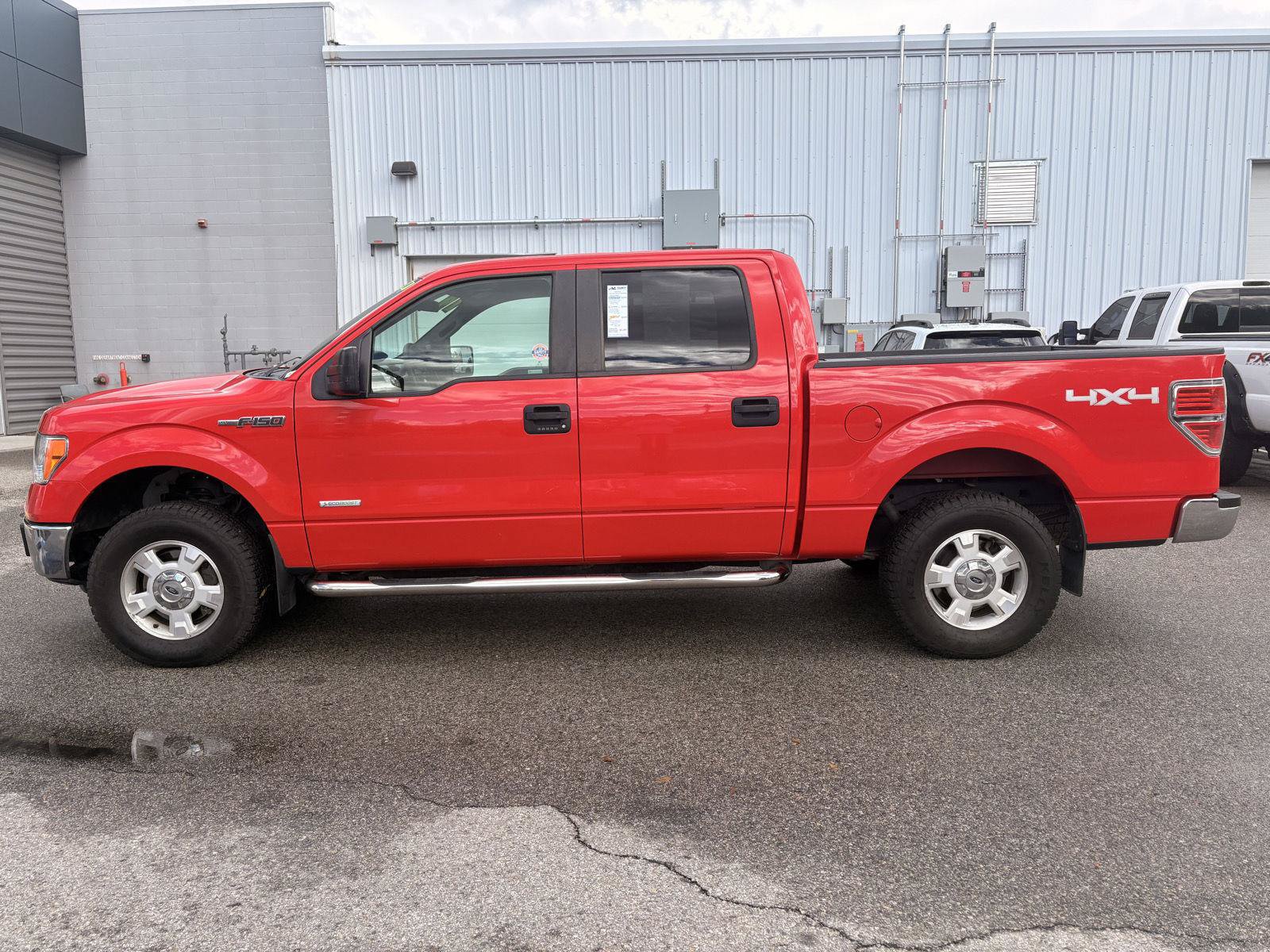 Used 2014 Ford F150 XLT AWD/4WD image 2