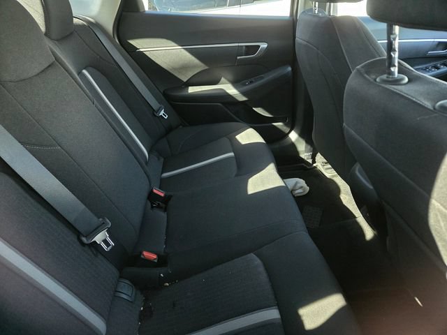 Used 2025 Hyundai Sonata SE FWD image 4