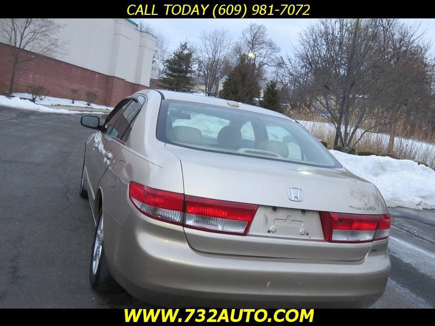 Used 2004 Honda Accord EX image 16