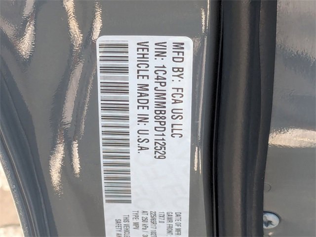 Used 2023 Jeep Cherokee Altitude Lux image 42