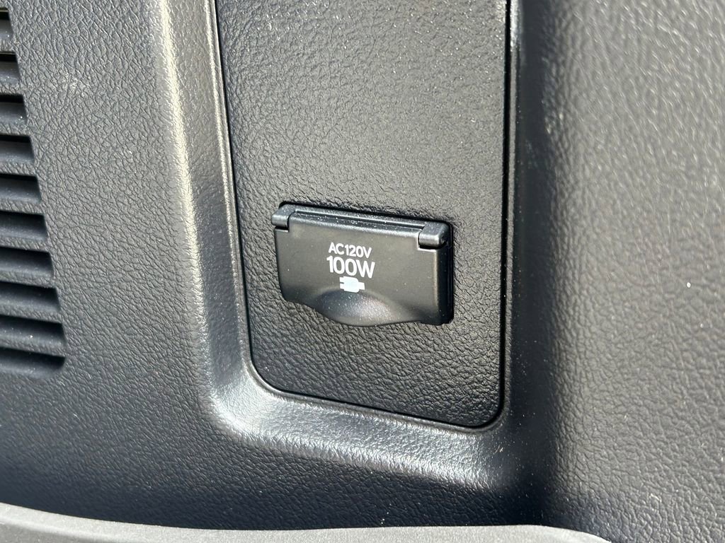 Used 2023 Lexus GX 460 w/ Black Line Special Edition image 15