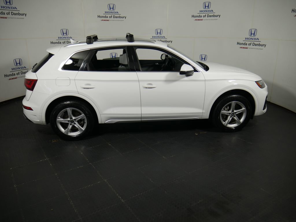 Used 2021 Audi Q5 2.0T Premium w/ Convenience Package image 3