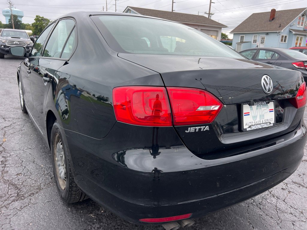 Used 2011 Volkswagen Jetta Sedan image 5