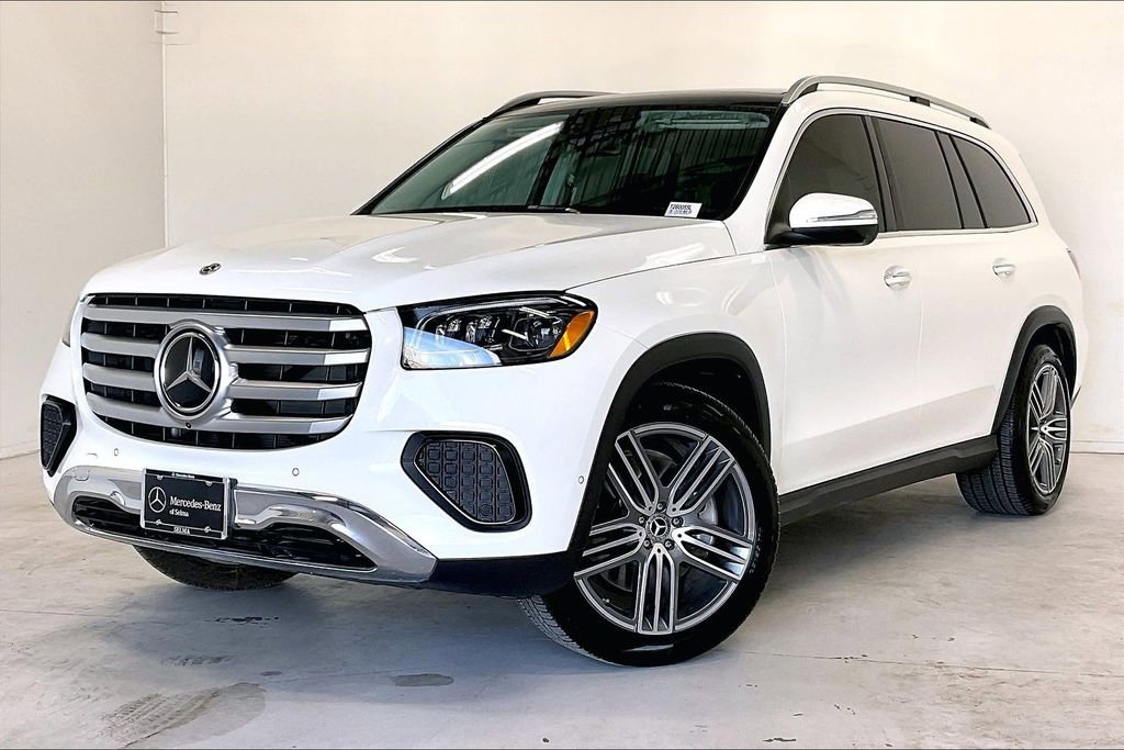 Used 2026 Mercedes-Benz GLS 450 GLS 450 image 2