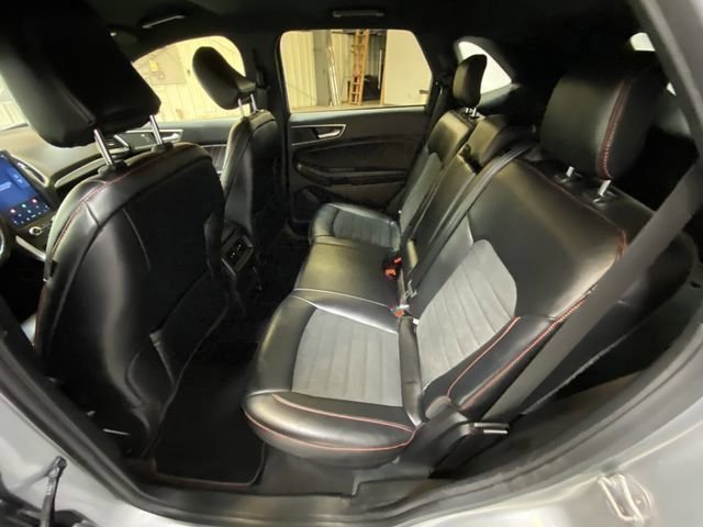 Used 2024 Ford Edge ST-Line image 23