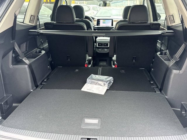 New 2026 Volkswagen Atlas SE FWD image 5