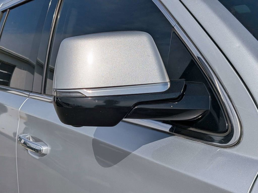 Used 2015 Cadillac Escalade ESV Luxury image 13
