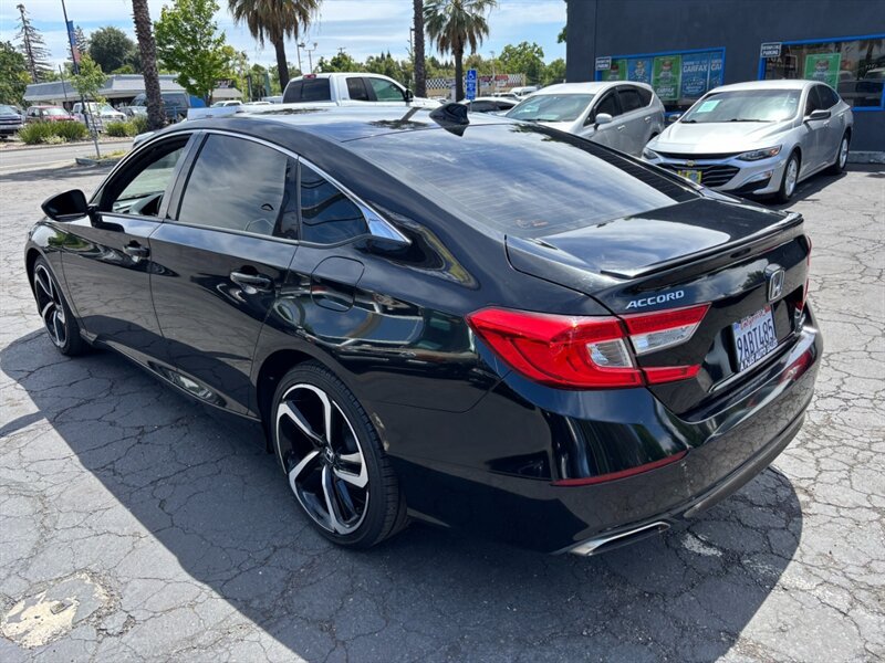 Used 2019 Honda Accord Sport image 7