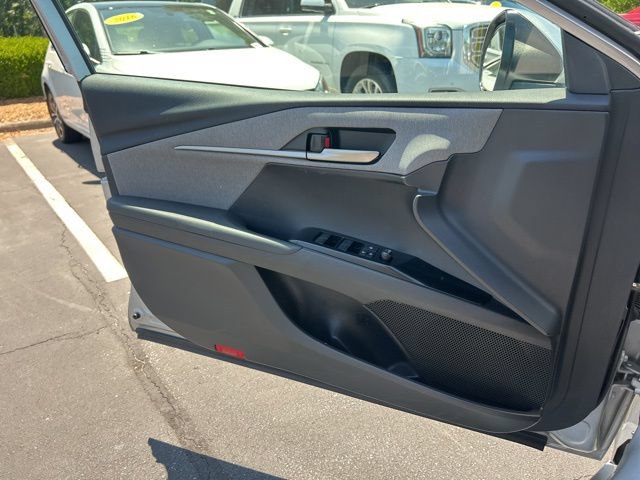 Used 2025 Toyota Camry LE FWD image 28