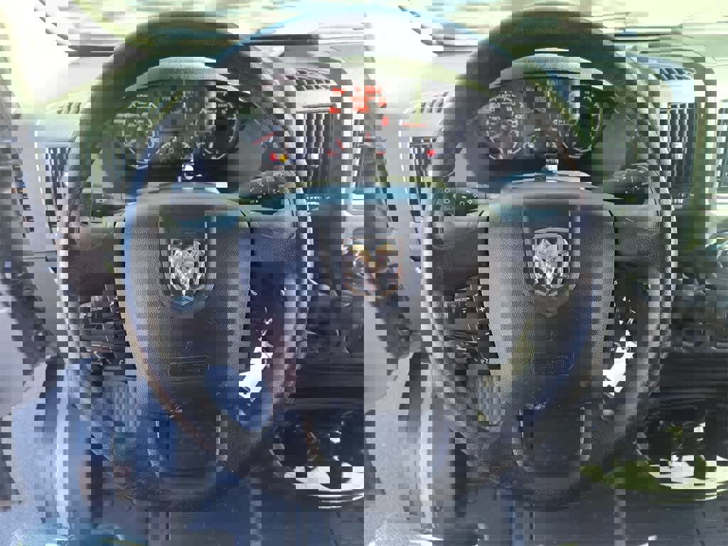 Used 2014 RAM ProMaster 3500 w/ Interior Convenience Group image 14