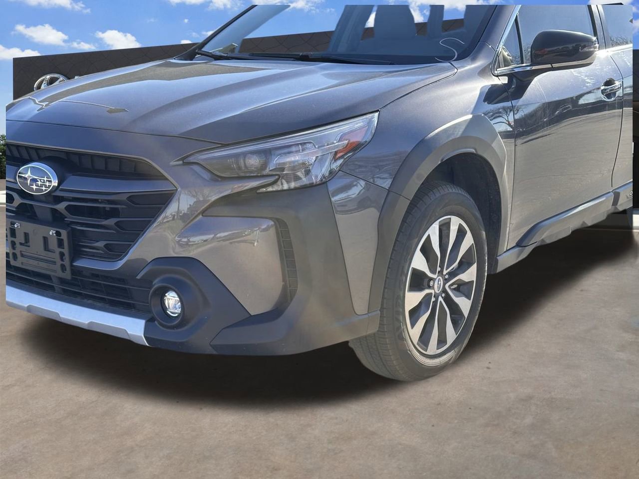 Used 2025 Subaru Outback Limited image 9