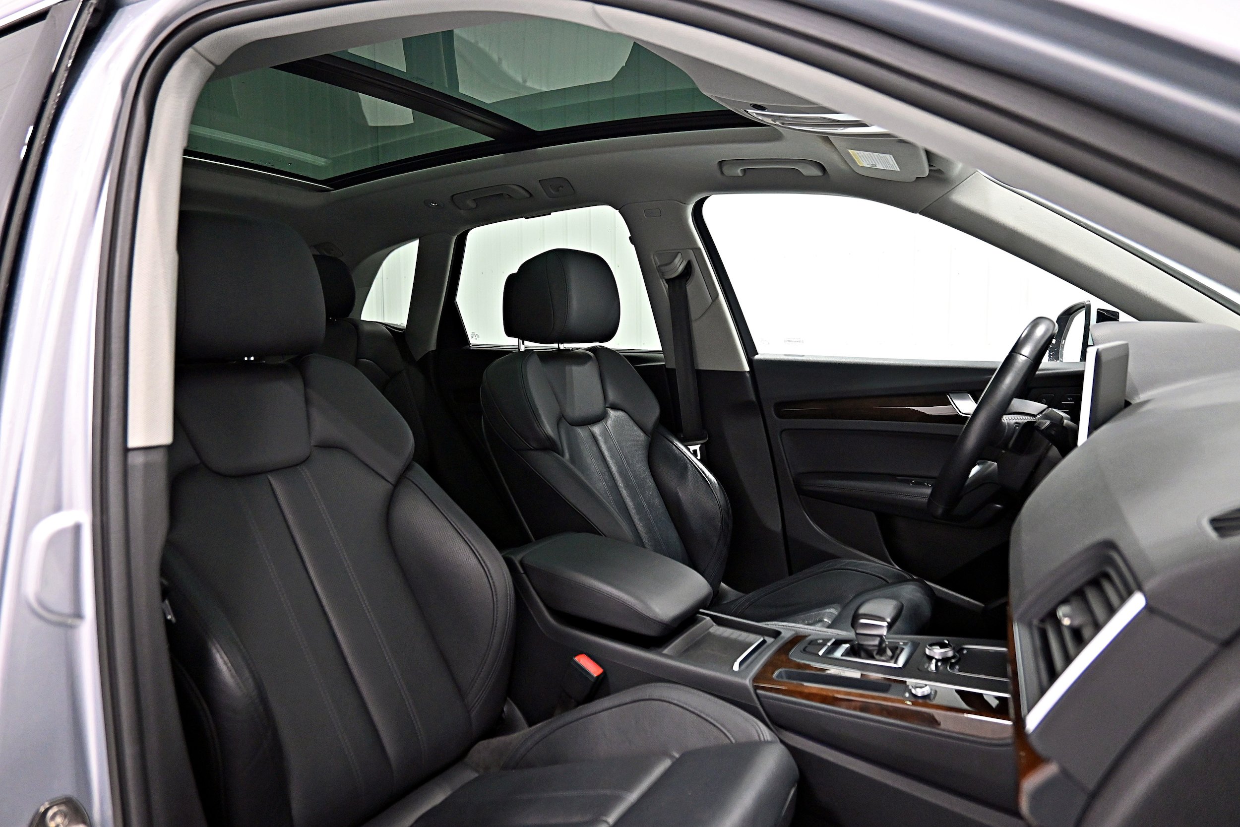 Used 2020 Audi Q5 2.0T Premium Plus w/ Premium Plus Package AWD/4WD image 27