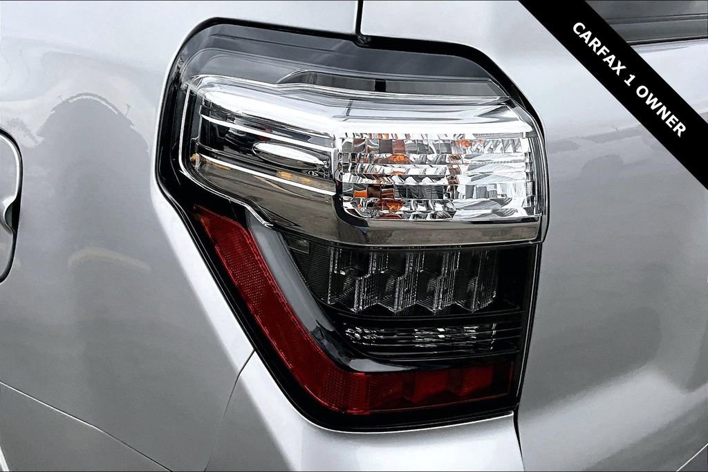 Used 2023 Toyota 4Runner Limited image 22