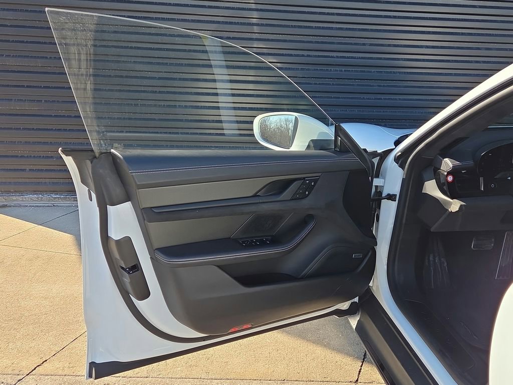 Certified 2024 Porsche Taycan GTS image 6