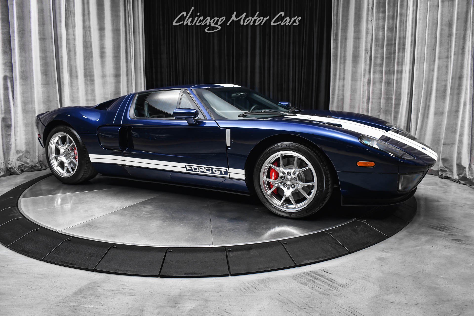 Used 2005 Ford GT image 6
