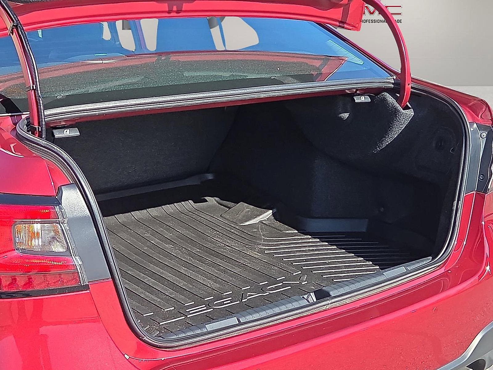 Used 2025 Subaru Legacy Touring XT image 9