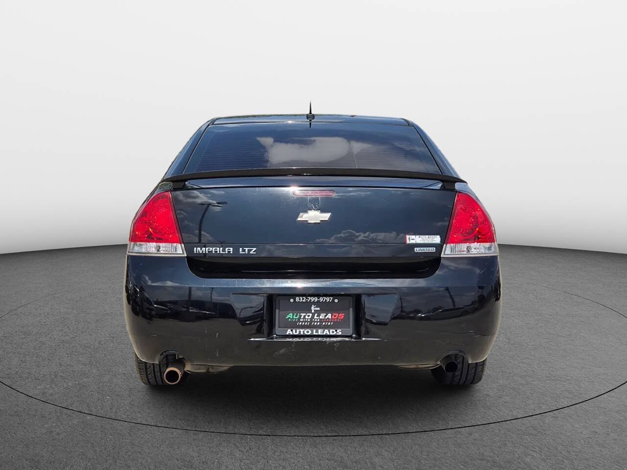 Used 2016 Chevrolet Impala LTZ FWD image 6