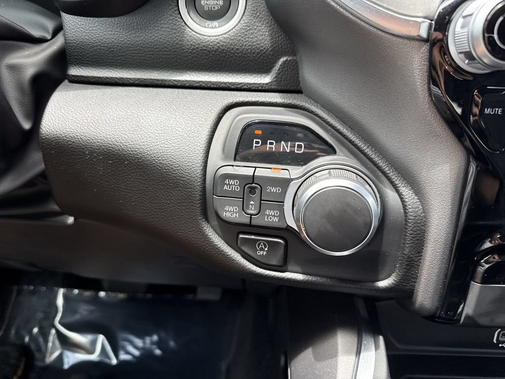 Used 2025 RAM 1500 Big Horn AWD/4WD image 53