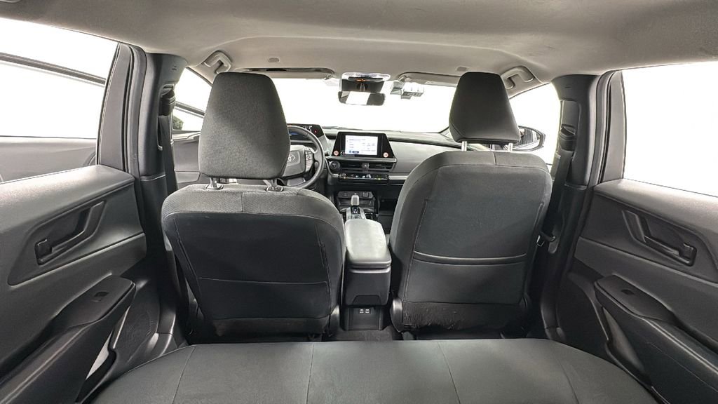 Used 2024 Toyota Prius LE image 17