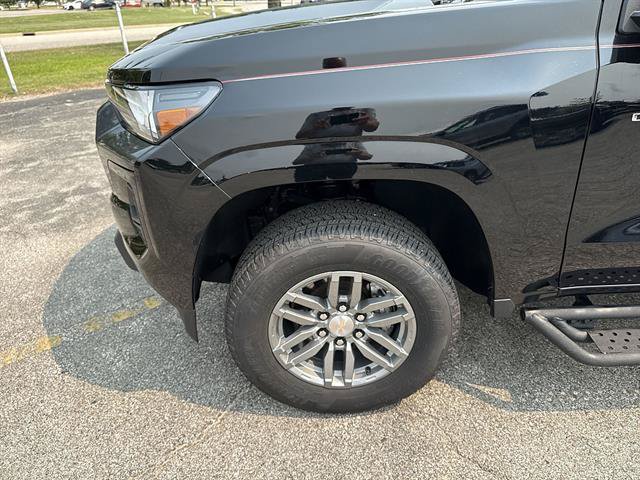 Certified 2024 Chevrolet Colorado LT w/ LT Convenience Package AWD/4WD image 47