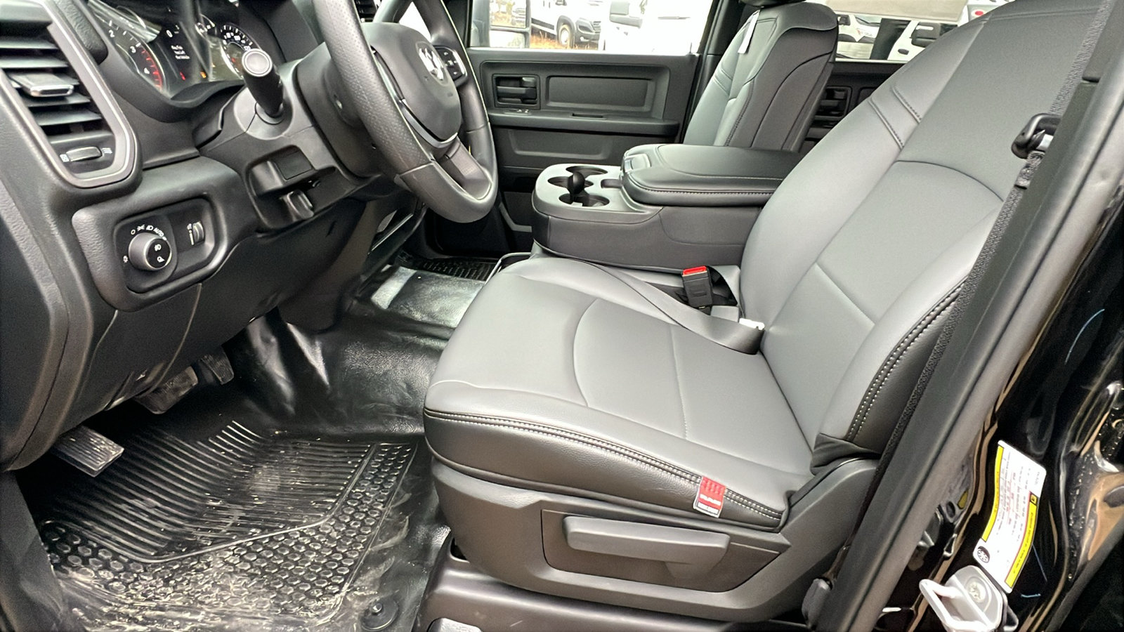 New 2026 RAM 2500 Tradesman w/ Chrome Appearance Group AWD/4WD image 16
