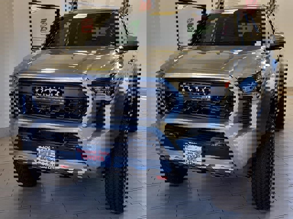 New 2025 Toyota Tacoma 4x4 Double Cab Hybrid image 15