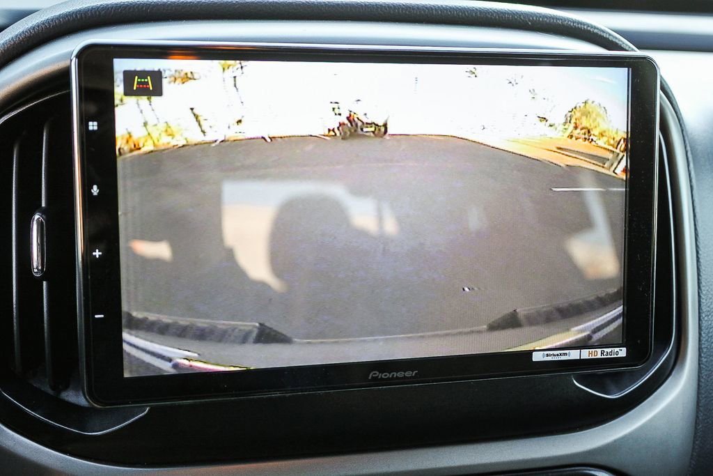 Used 2015 Chevrolet Colorado Z71 image 29