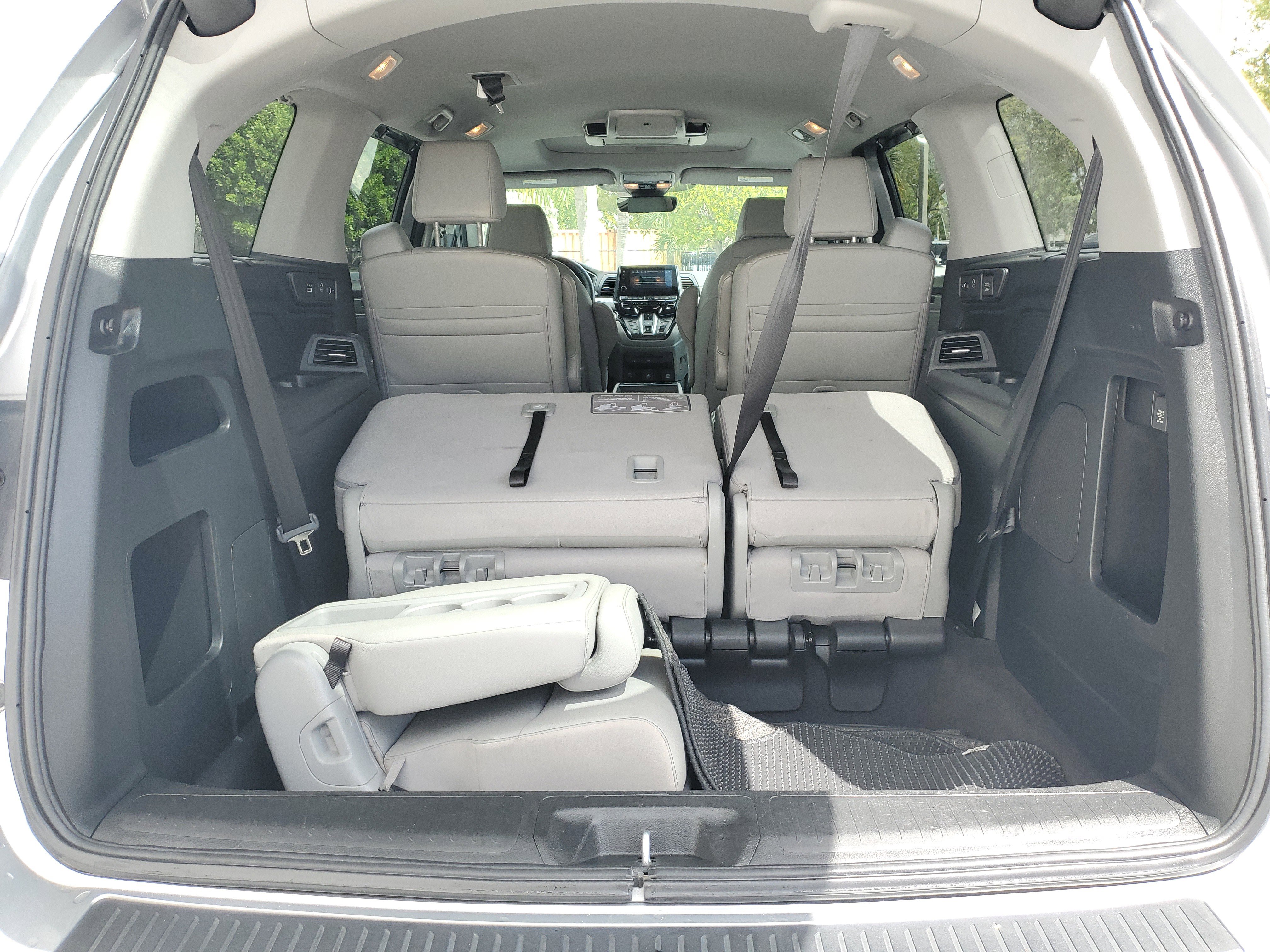 Used 2024 Honda Odyssey Touring image 9