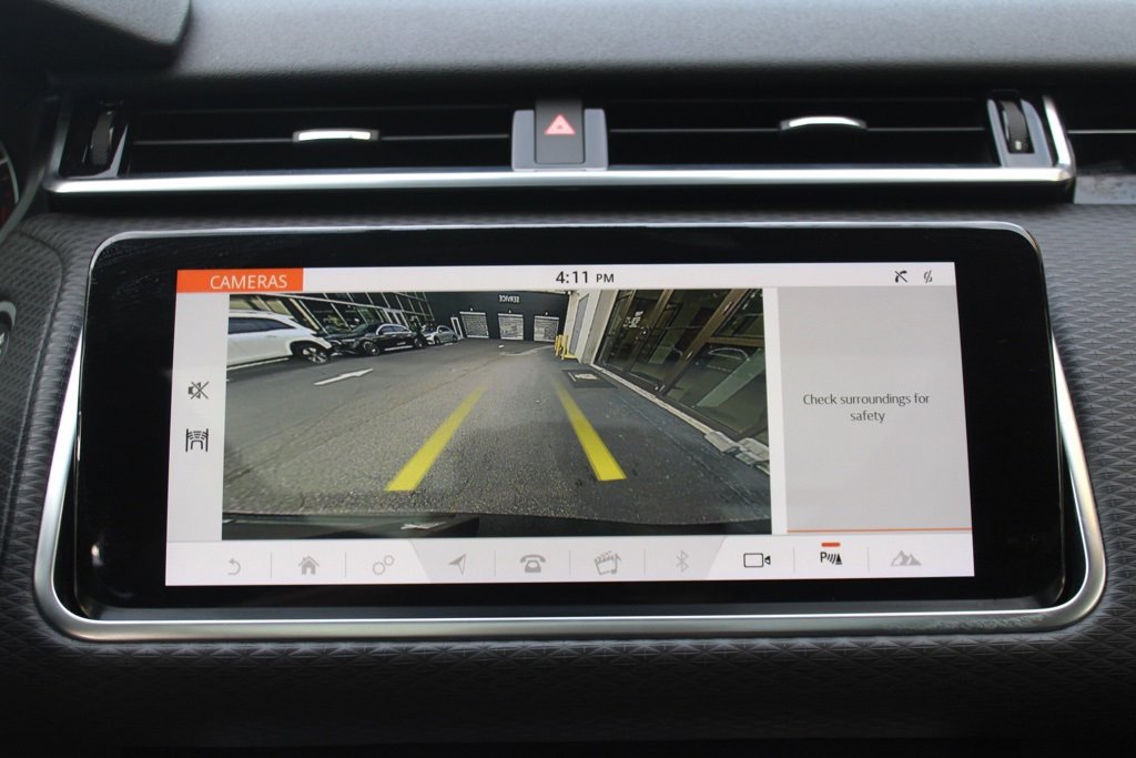 Used 2019 Land Rover Range Rover Velar R-Dynamic HSE image 36