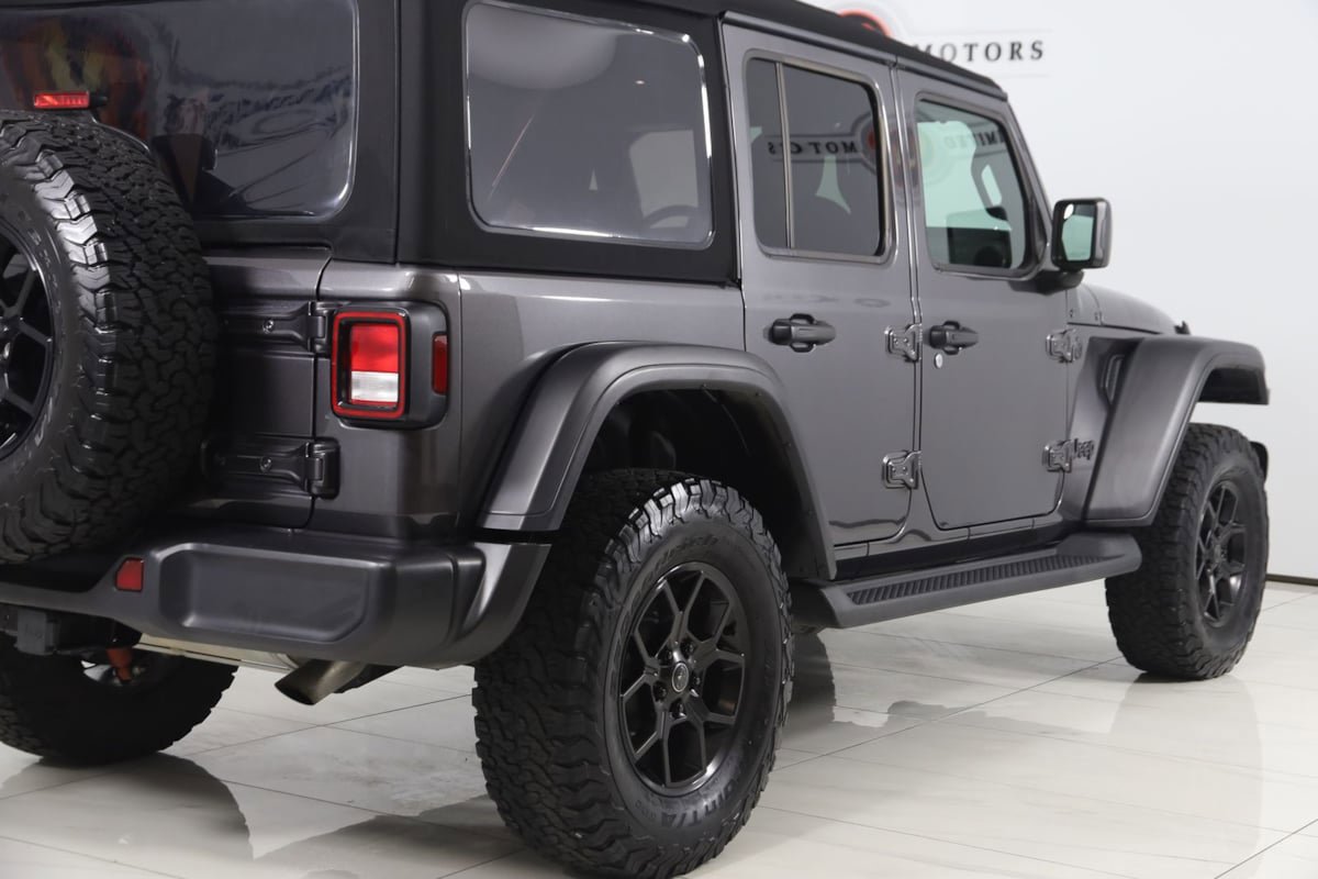 Used 2024 Jeep Wrangler Willys image 43