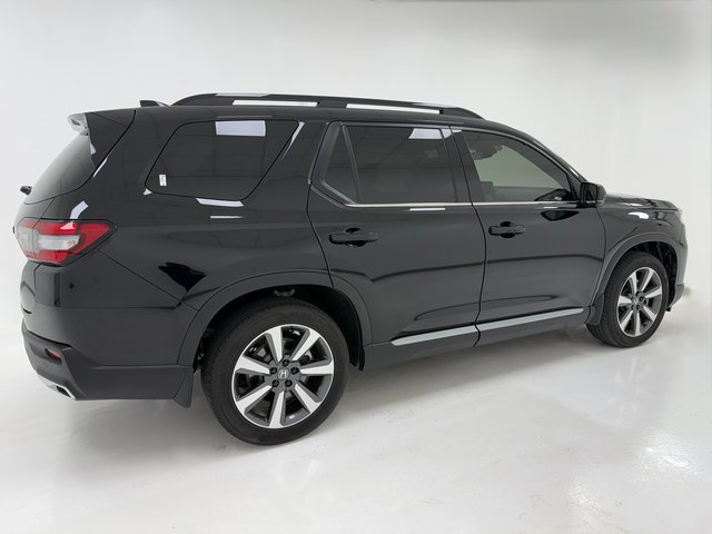 Used 2025 Honda Pilot Elite image 41