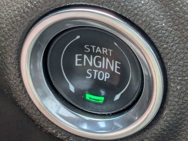 Used 2020 GMC Sierra 1500 SLT w/ SLT Premium Plus Package AWD/4WD image 32