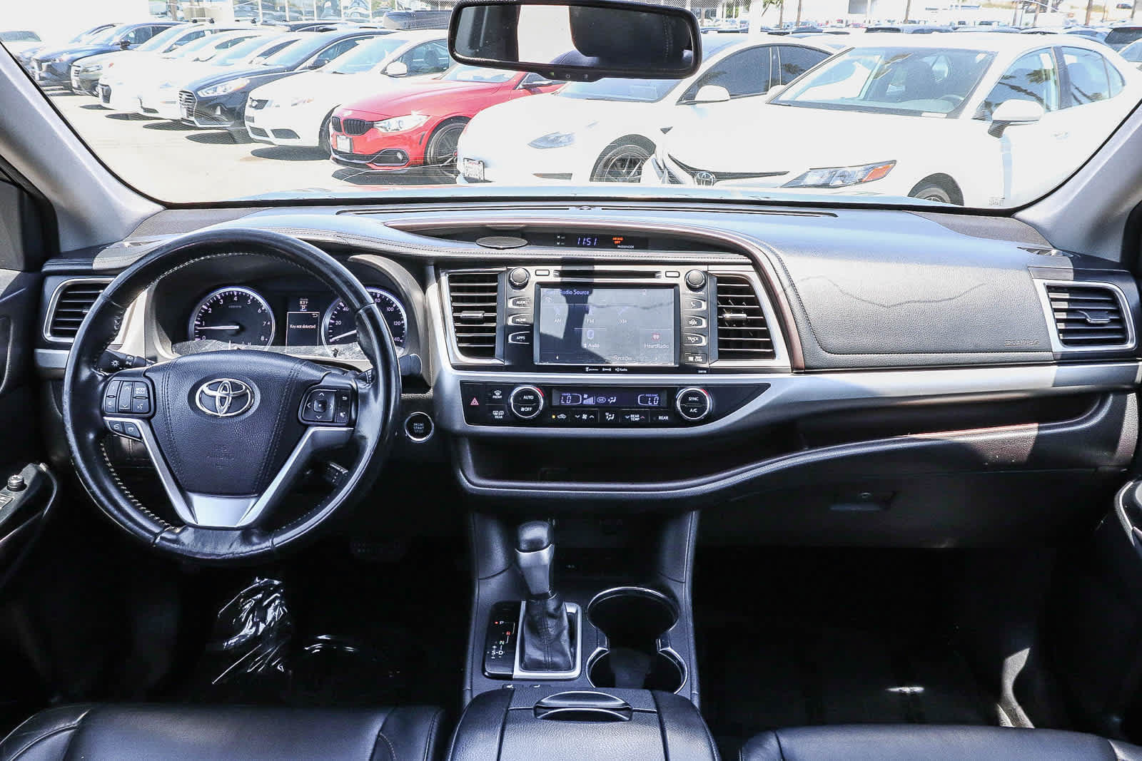 Used 2016 Toyota Highlander XLE FWD image 14