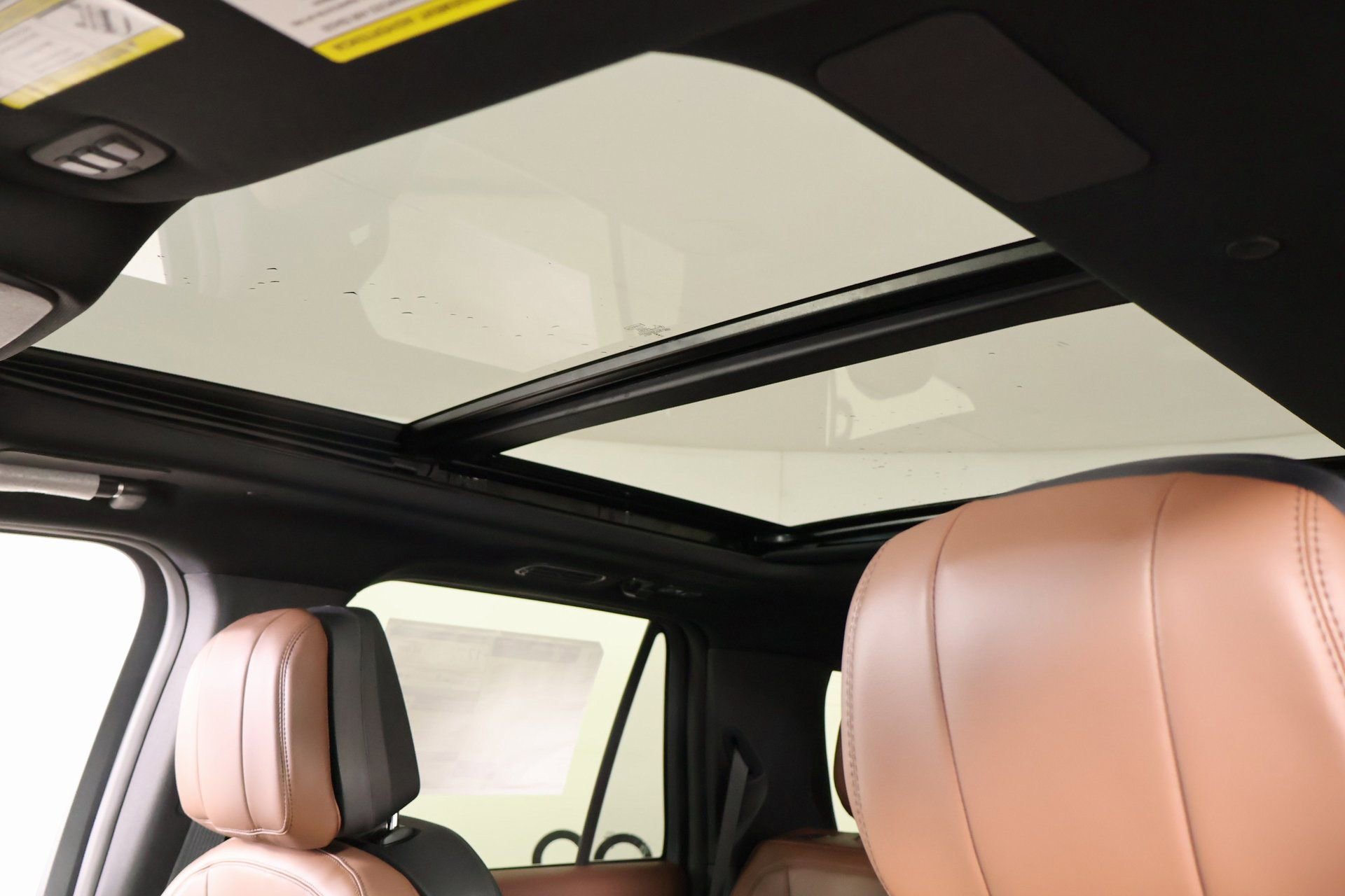 New 2025 Lincoln Navigator Reserve image 16