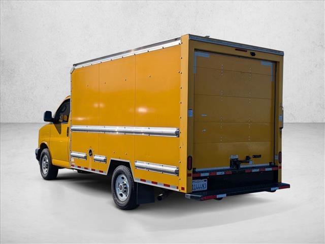 Used 2019 GMC Savana 3500 w/ Driver Convenience Package image 6