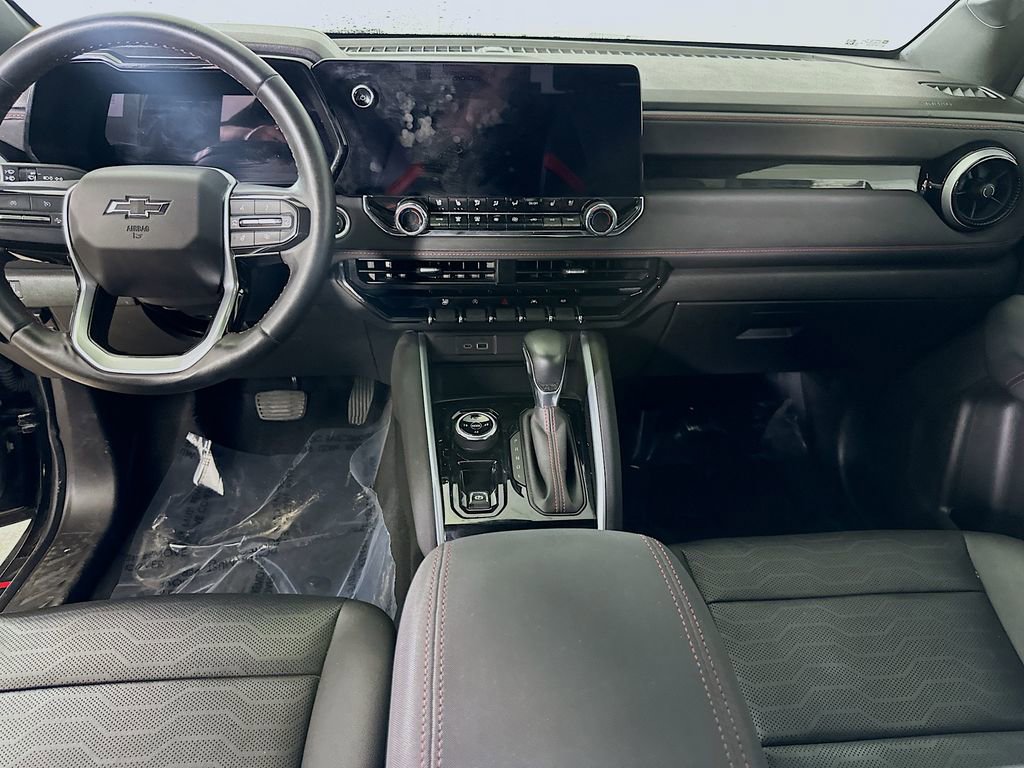 Used 2023 Chevrolet Colorado Z71 w/ Z71 Convenience Package 2 image 18