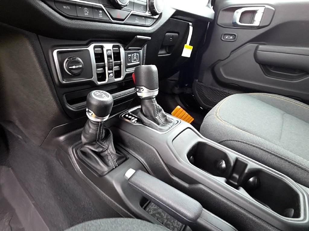 New 2026 Jeep Wrangler Unlimited Sport AWD/4WD image 17