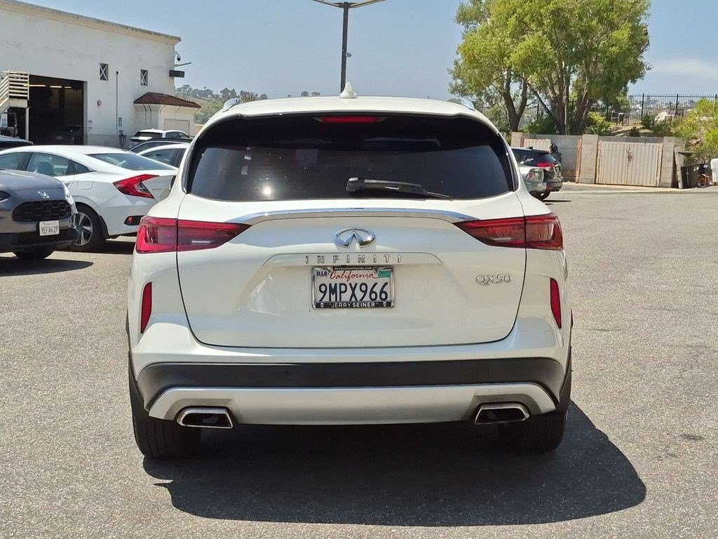 Used 2020 INFINITI QX50 Luxe w/ Cargo Package FWD image 5