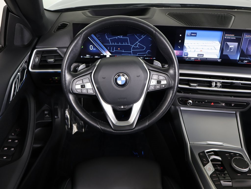 Used 2024 BMW 430i xDrive Convertible w/ Premium Package image 28