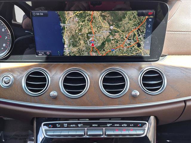 Used 2017 Mercedes-Benz E 300 image 14