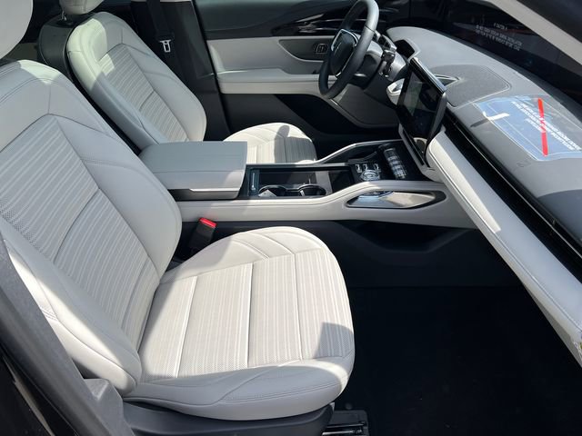 New 2026 Lincoln Nautilus Reserve w/ Jet Appearance Package image 16