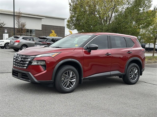 Certified 2025 Nissan Rogue S image 2