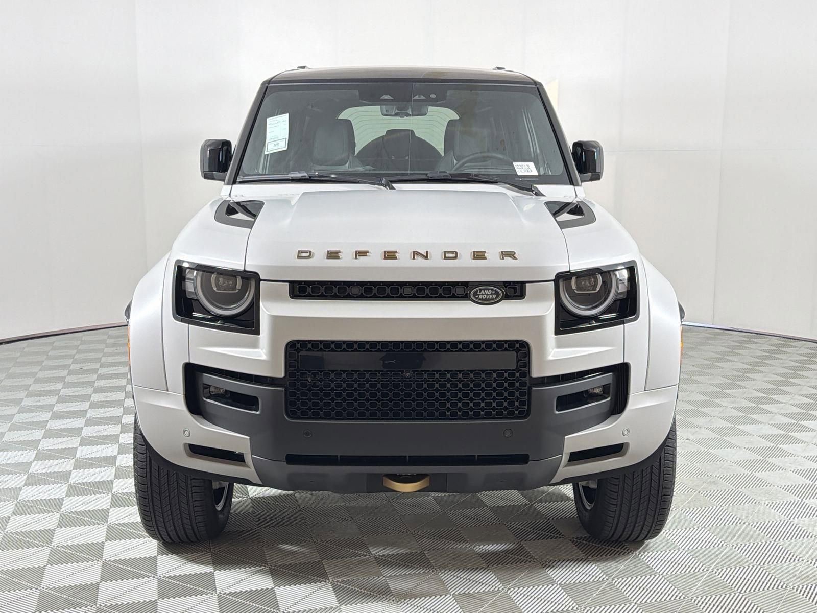 New 2026 Land Rover Defender 110 OCTA image 8