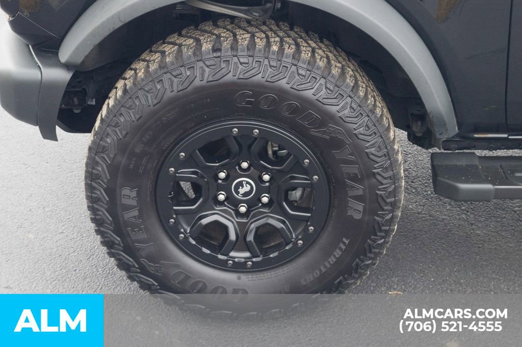 Used 2023 Ford Bronco Wildtrak image 12