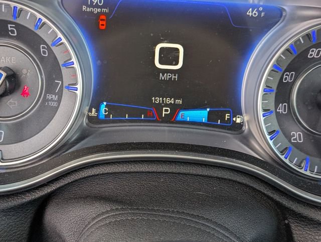 Used 2016 Chrysler 300 C image 12