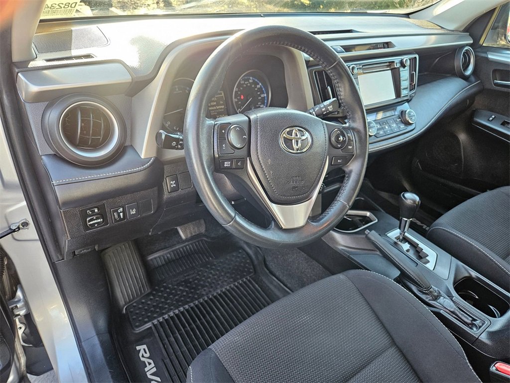 Used 2018 Toyota RAV4 XLE image 13