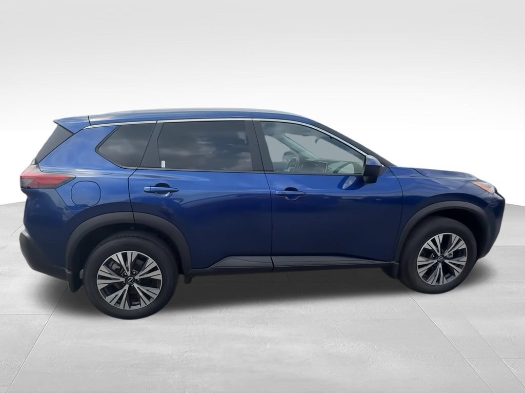 Used 2023 Nissan Rogue SV w/ SV Premium B Package FWD image 9