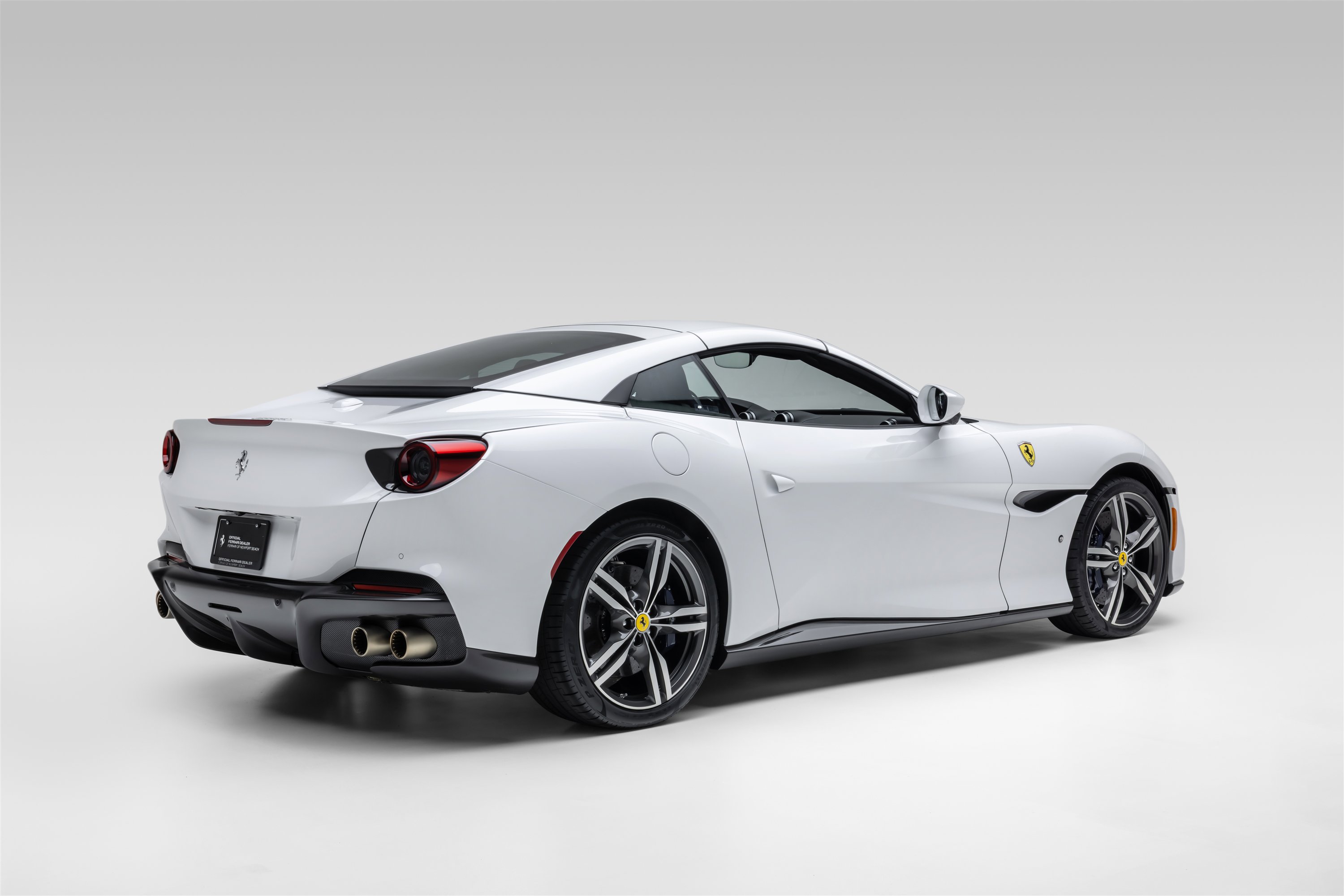 Certified 2023 Ferrari Portofino M RWD image 13