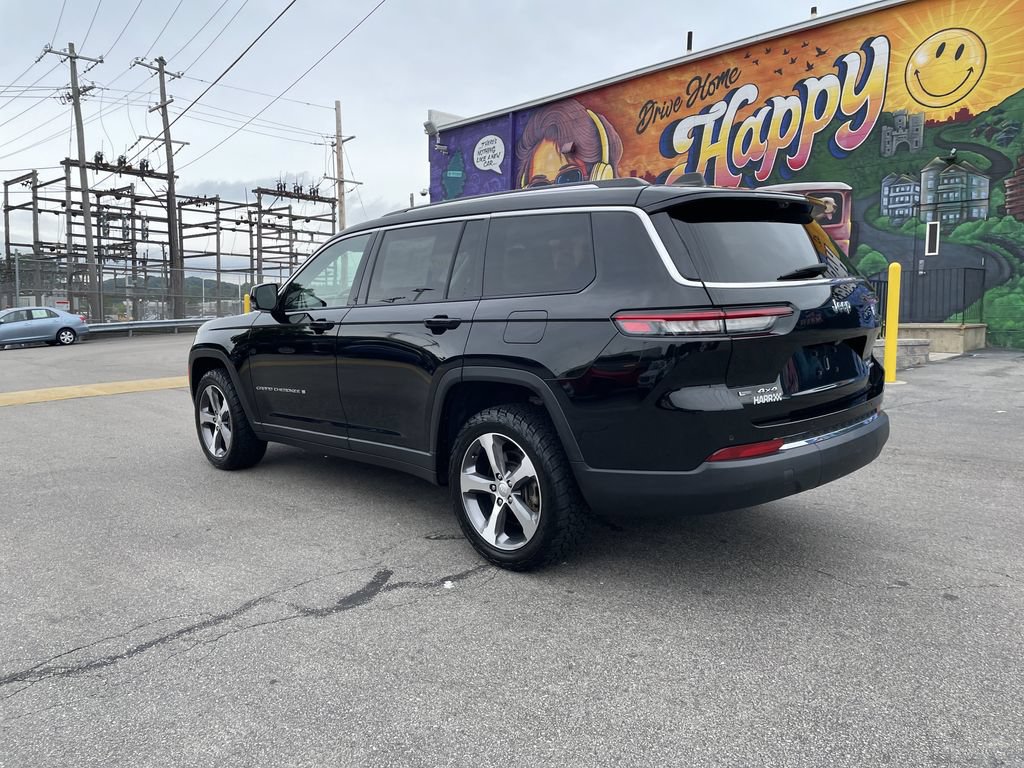 Certified 2023 Jeep Grand Cherokee L Limited w/ Luxury Tech Group II AWD/4WD image 3