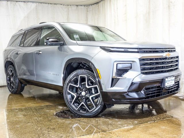 New 2026 Chevrolet Traverse High Country w/ LPO, Floor Liner Package image 2